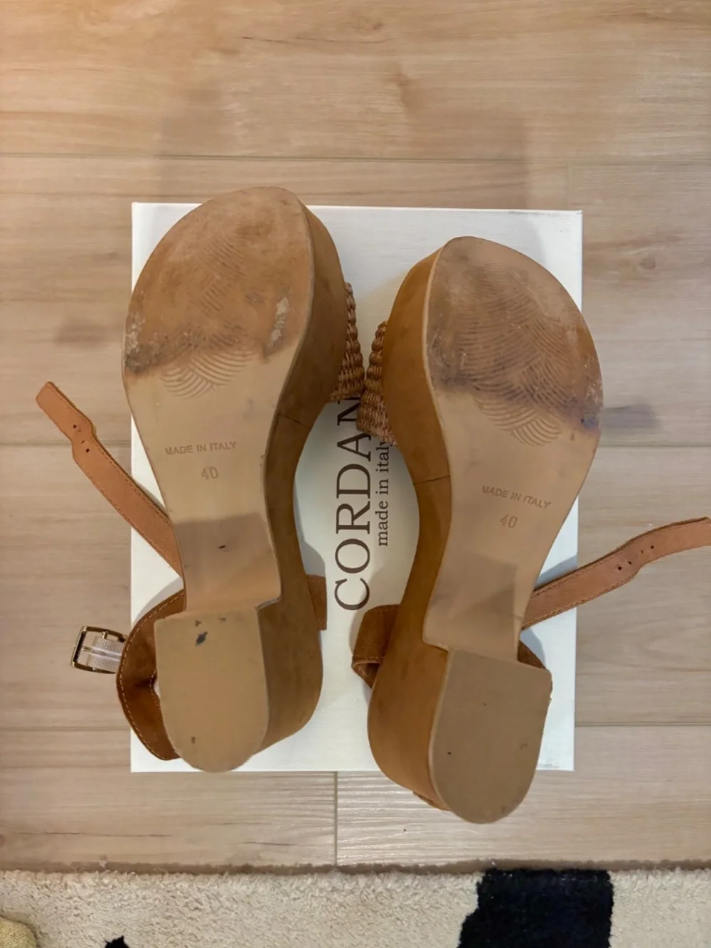 Cordani size 40 Liona Platform